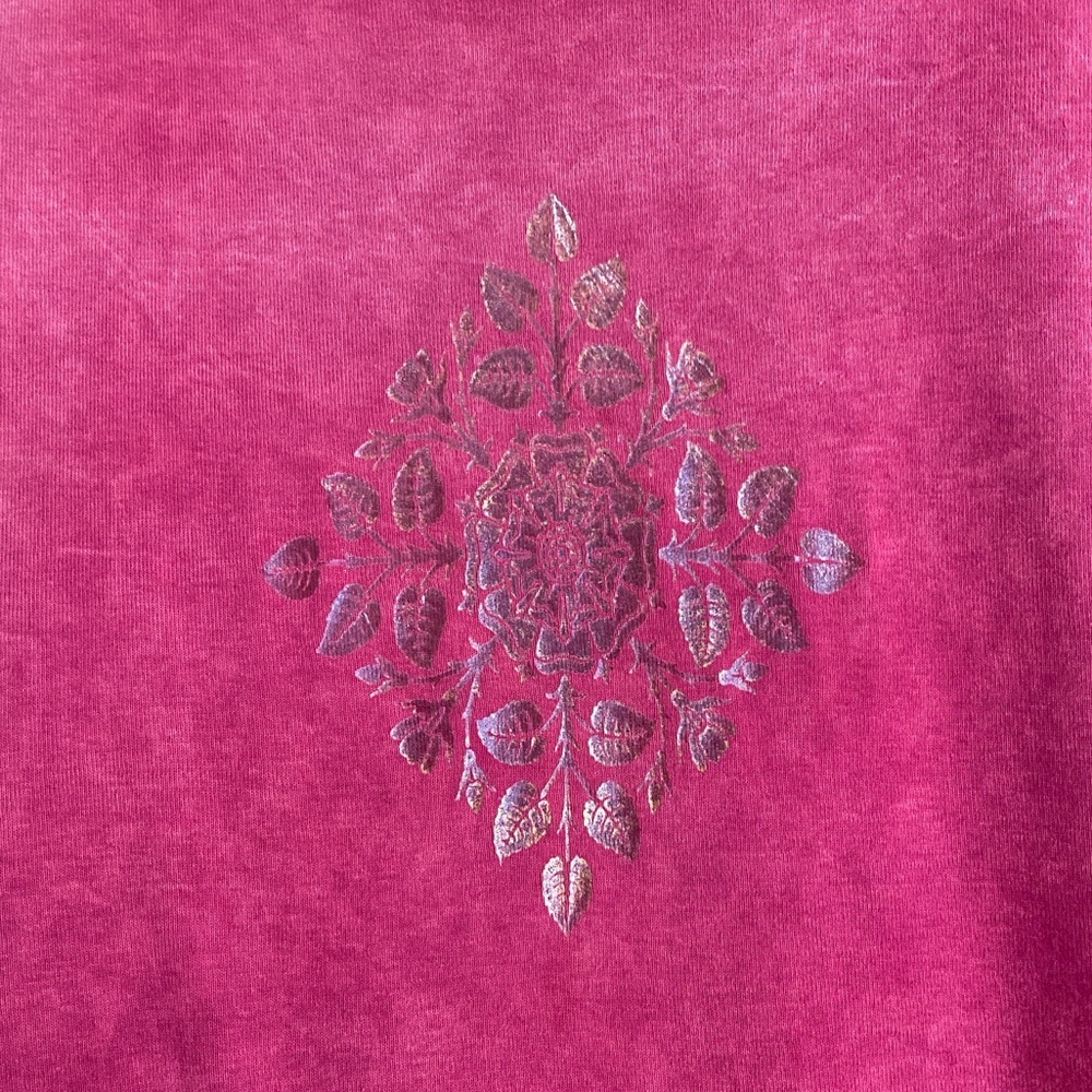 FRIENDS Deep Red Knit Top - Picture 3 of 11